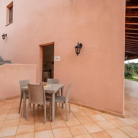 Appartement Baia Dei Mirti M4 Sleeps 4 *